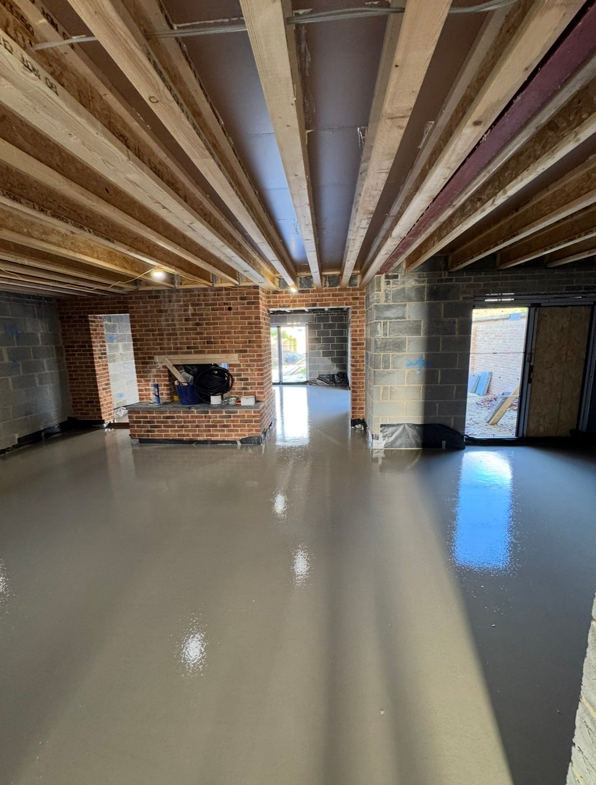 Liquid Screed Floor Drying