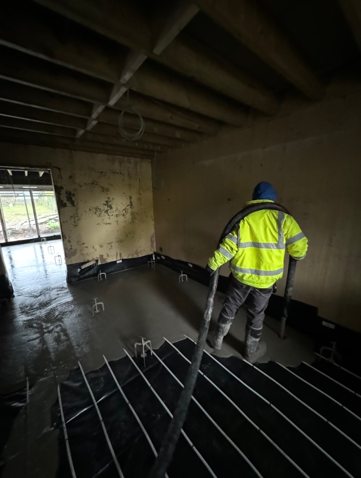 Liquid Screed Floor Drying
